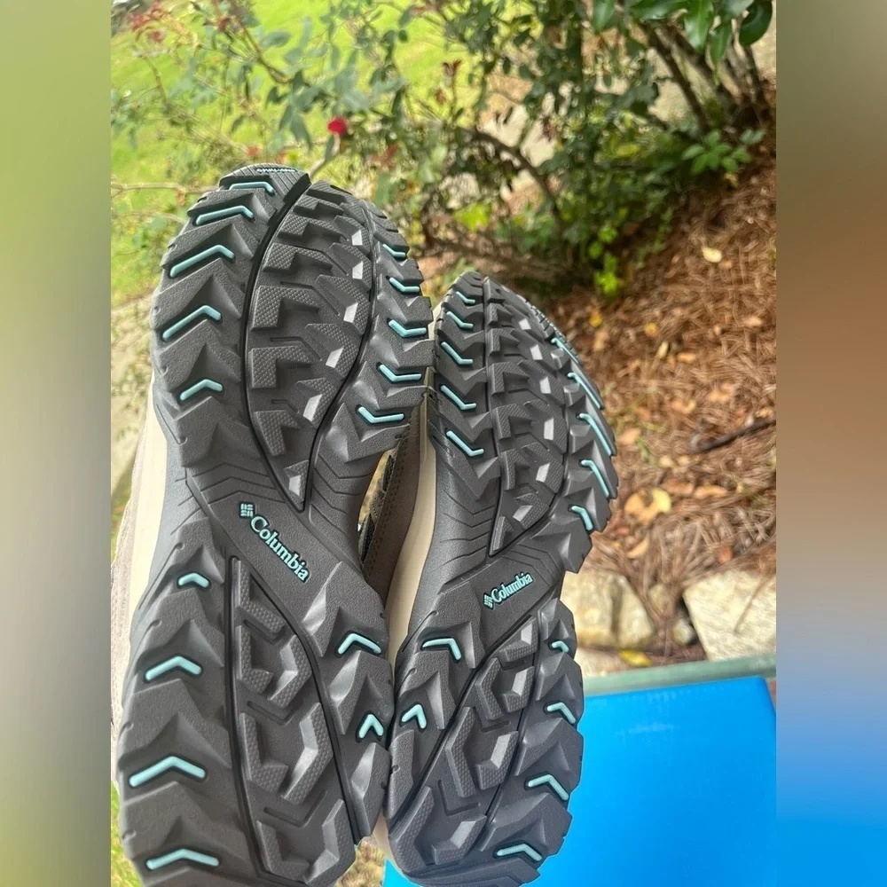 Columbia crestwood waterproof